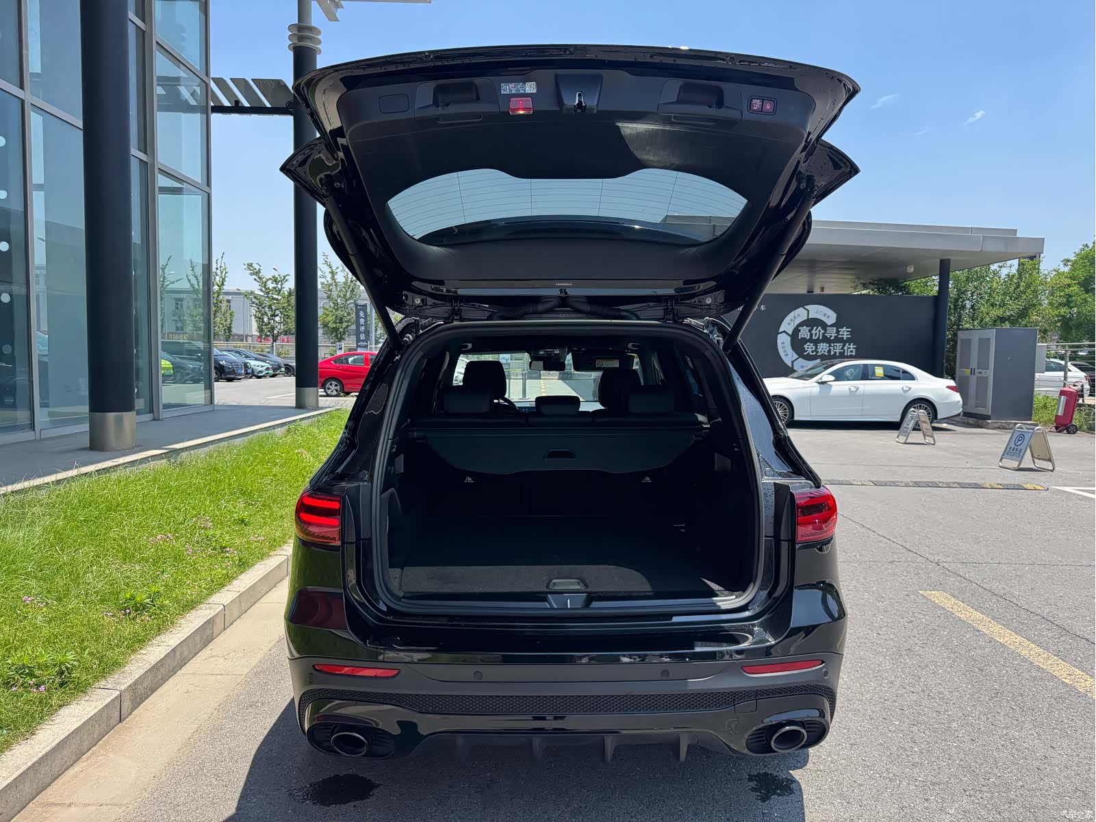 Mercedes-Benz GLB, 2025 17