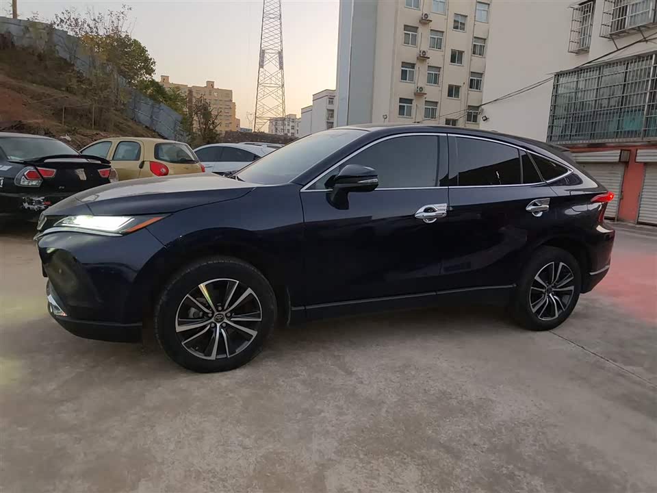 Toyota Ling Fang HARRIER