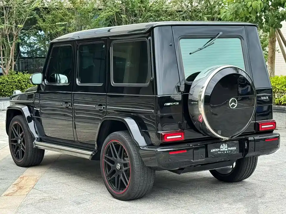 Mercedes-Benz G-class