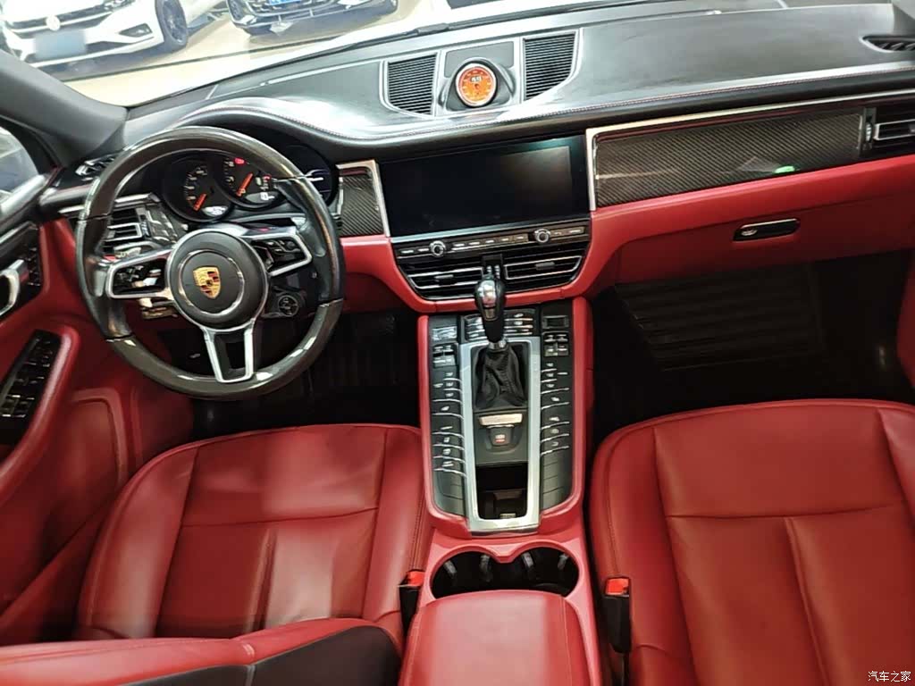 Porsche Macan, 2019 10