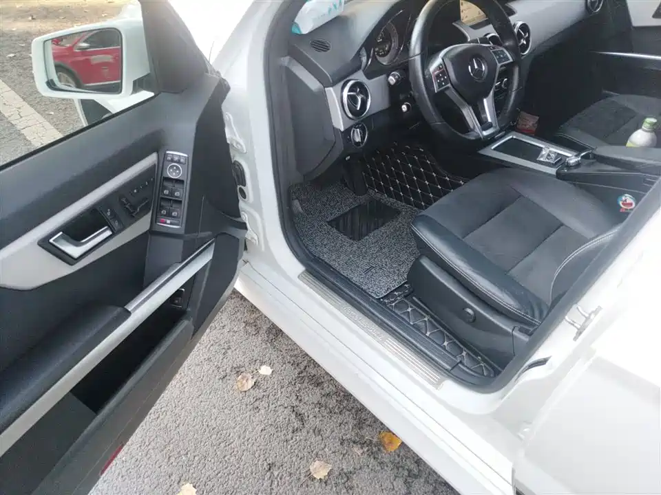 Mercedes-Benz GLK class