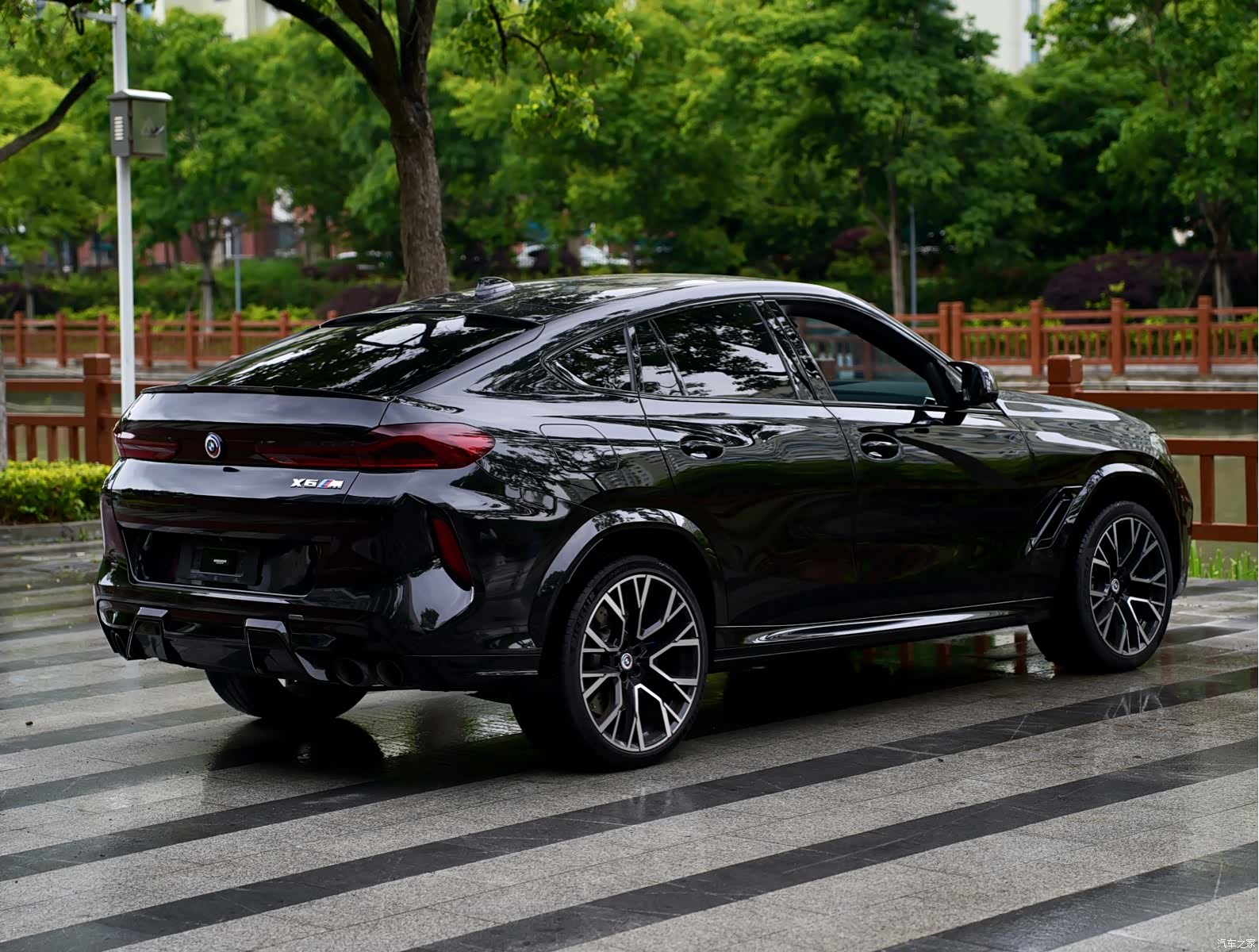 BMW X6, 2023 6