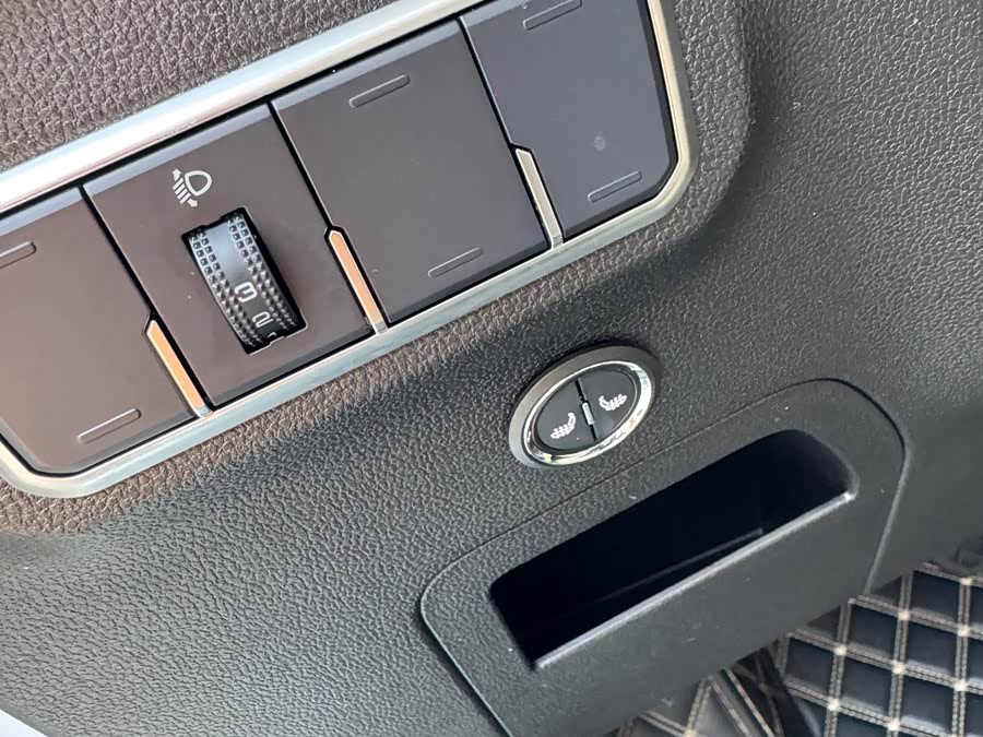 Haval Haval M6 2022, фото 10