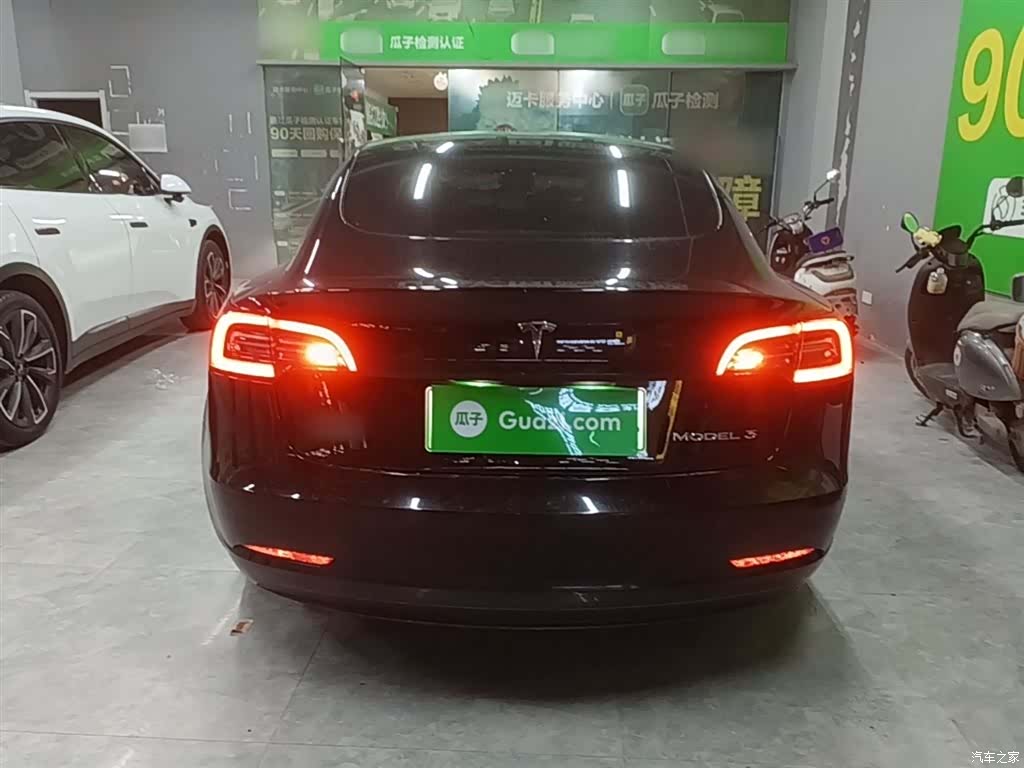 Tesla Model 3, 2021 6
