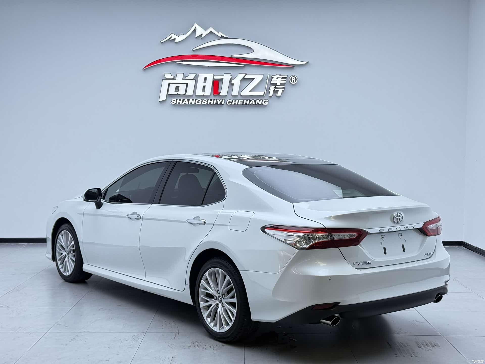 Toyota Camry, 2021 6