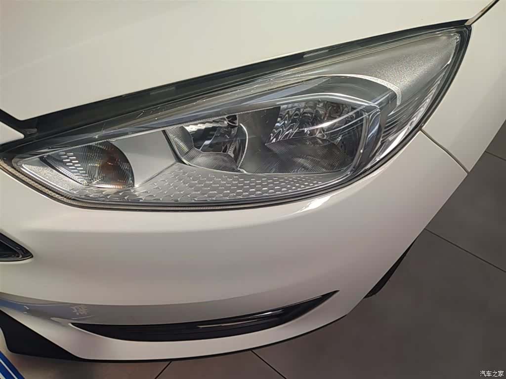 Ford Focus, 2017 24