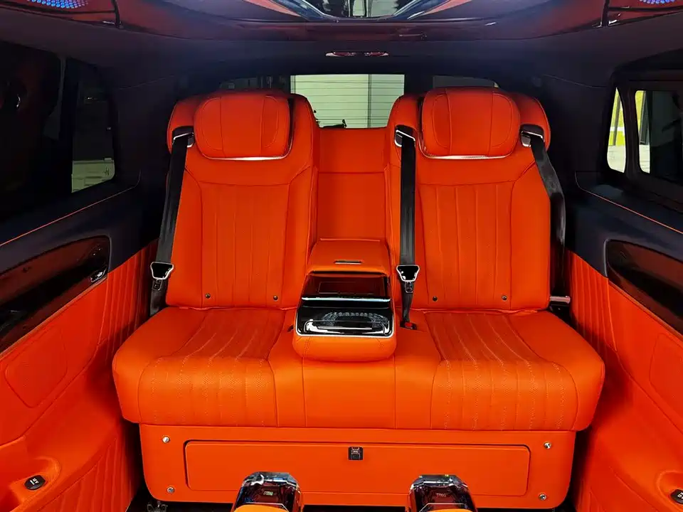 Mercedes-Benz V-class