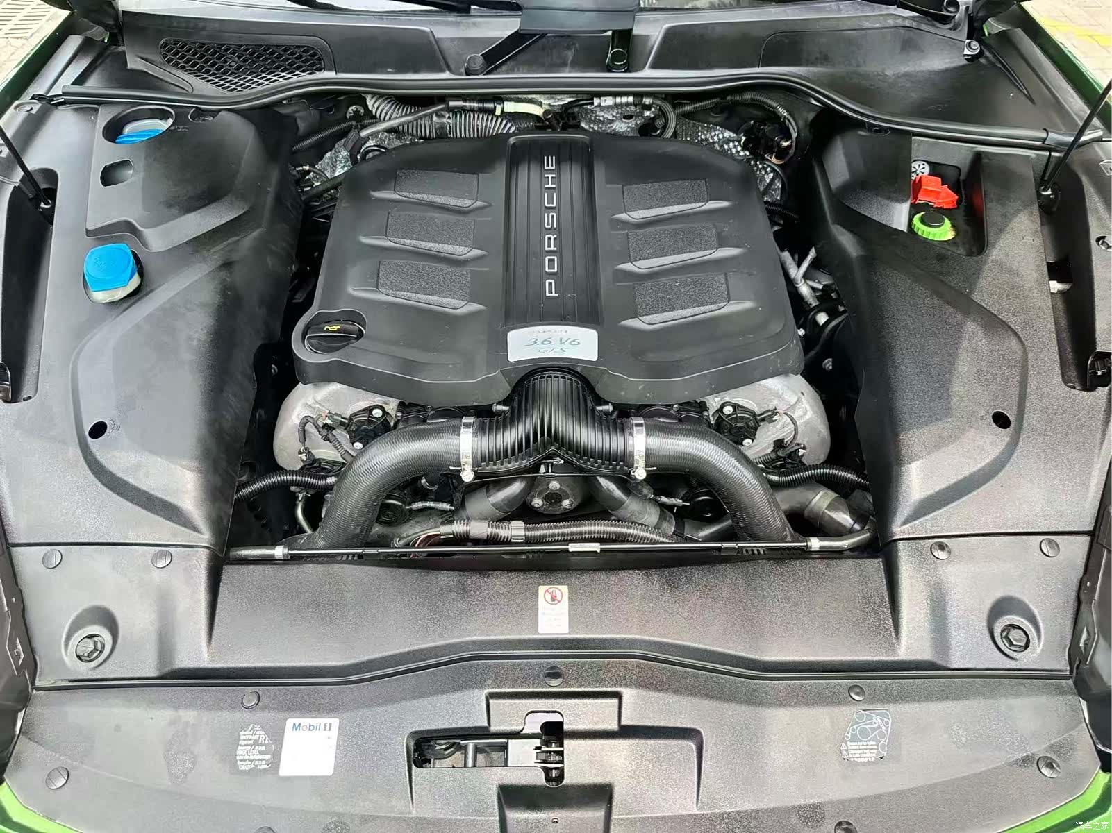 Porsche Cayenne, 2016 24