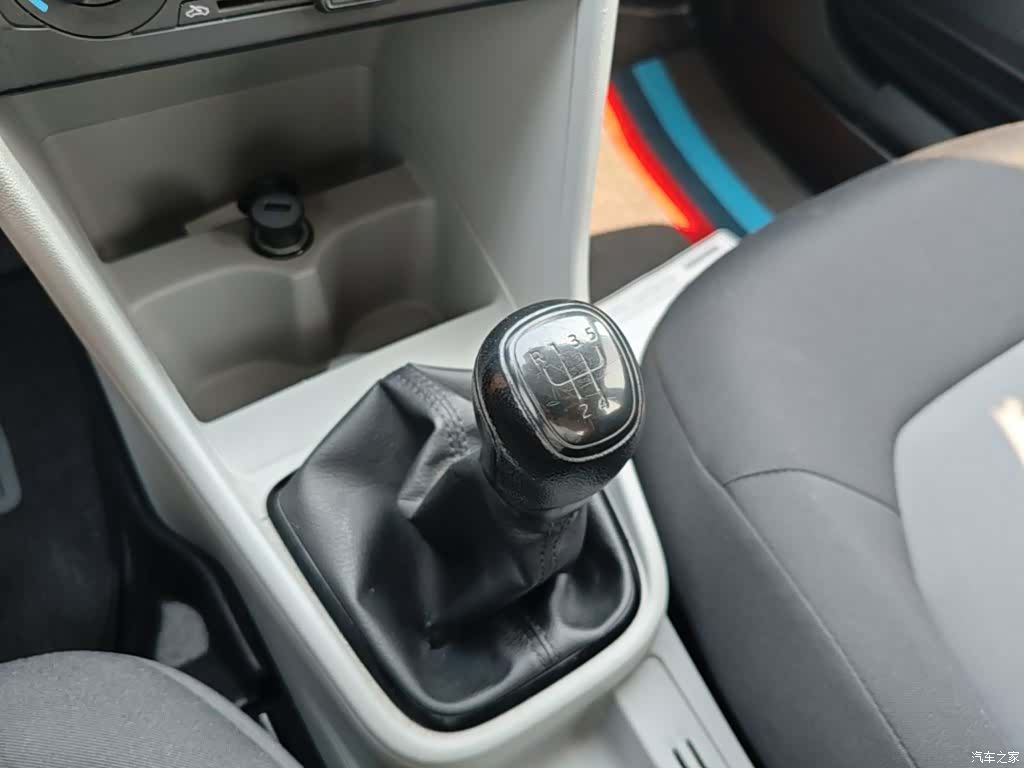 Skoda Rapid, 2017 14