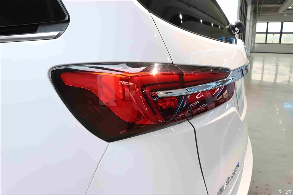 Buick GL8, 2023 33