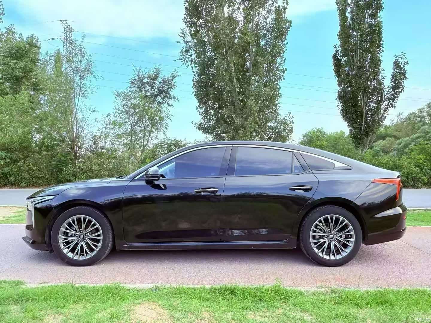 Bestune B70, 2023 3