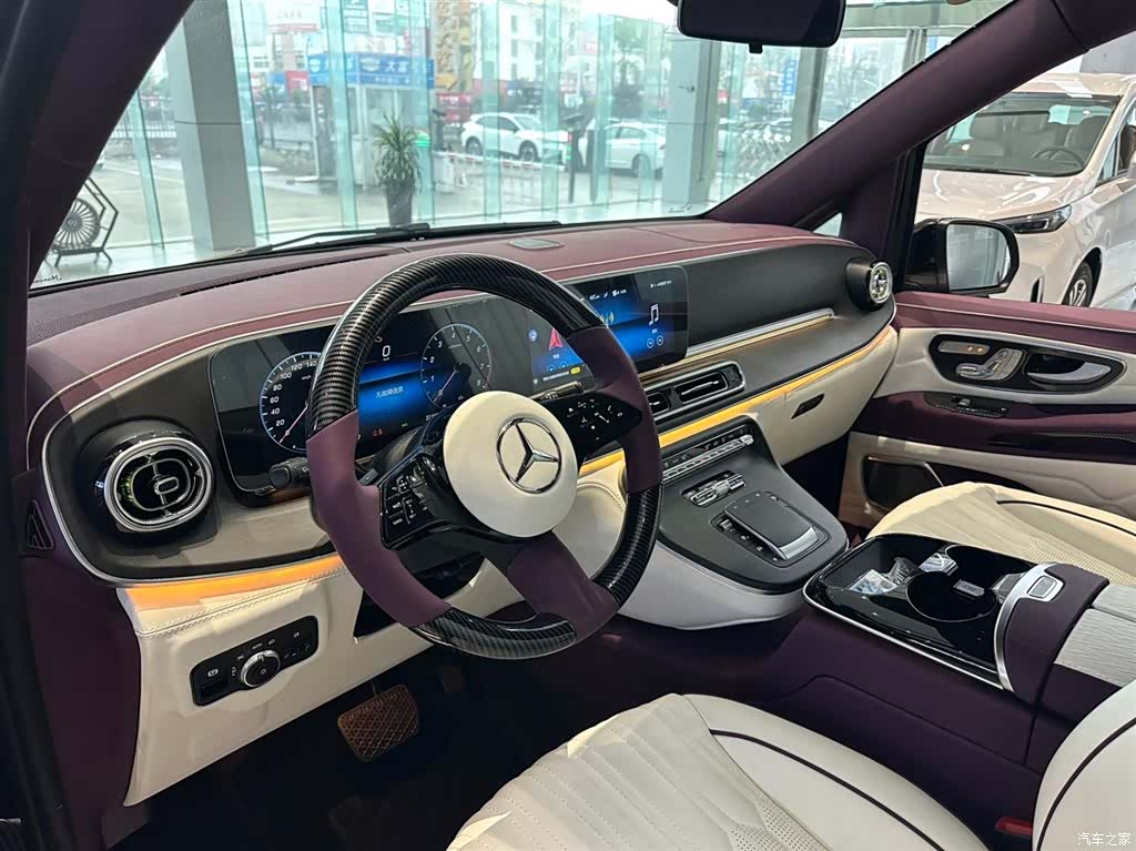 Mercedes-Benz 7, 2026 4