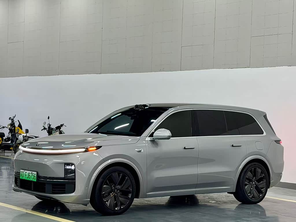 Li Auto L9