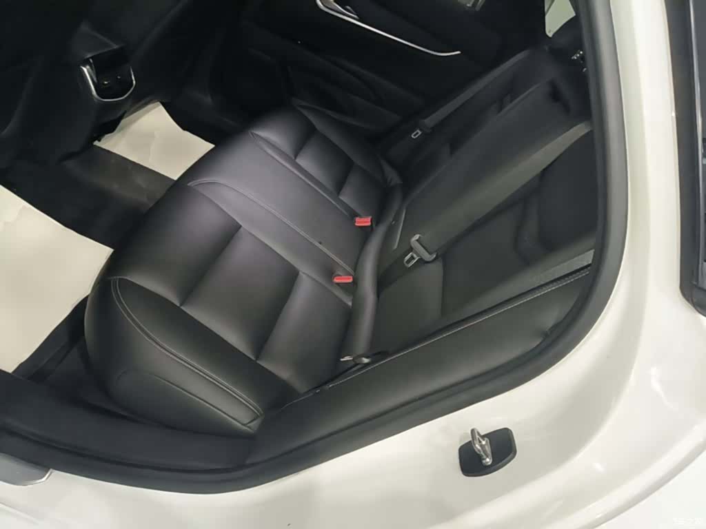 Cadillac XTS, 2019 17