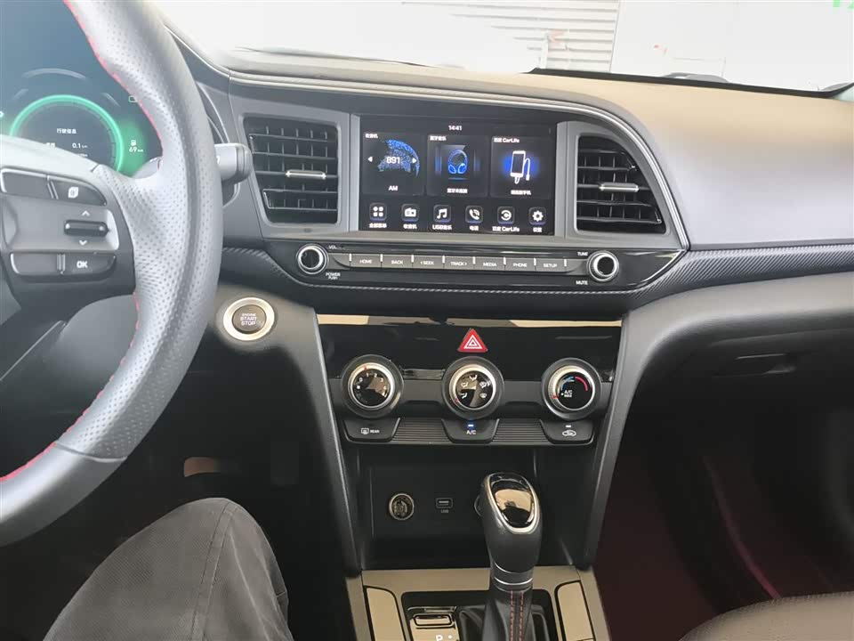 Hyundai Lead