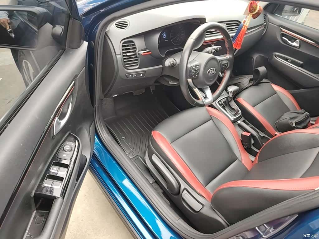 Kia KX, 2018 12