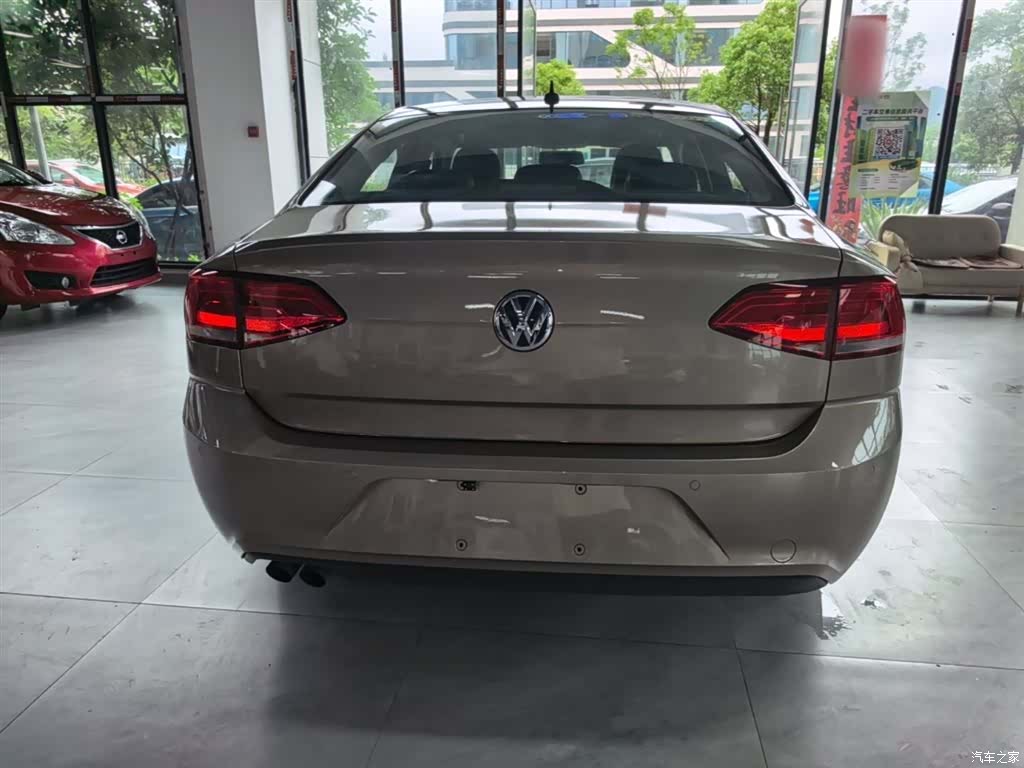 Volkswagen Lamando, 2017 6