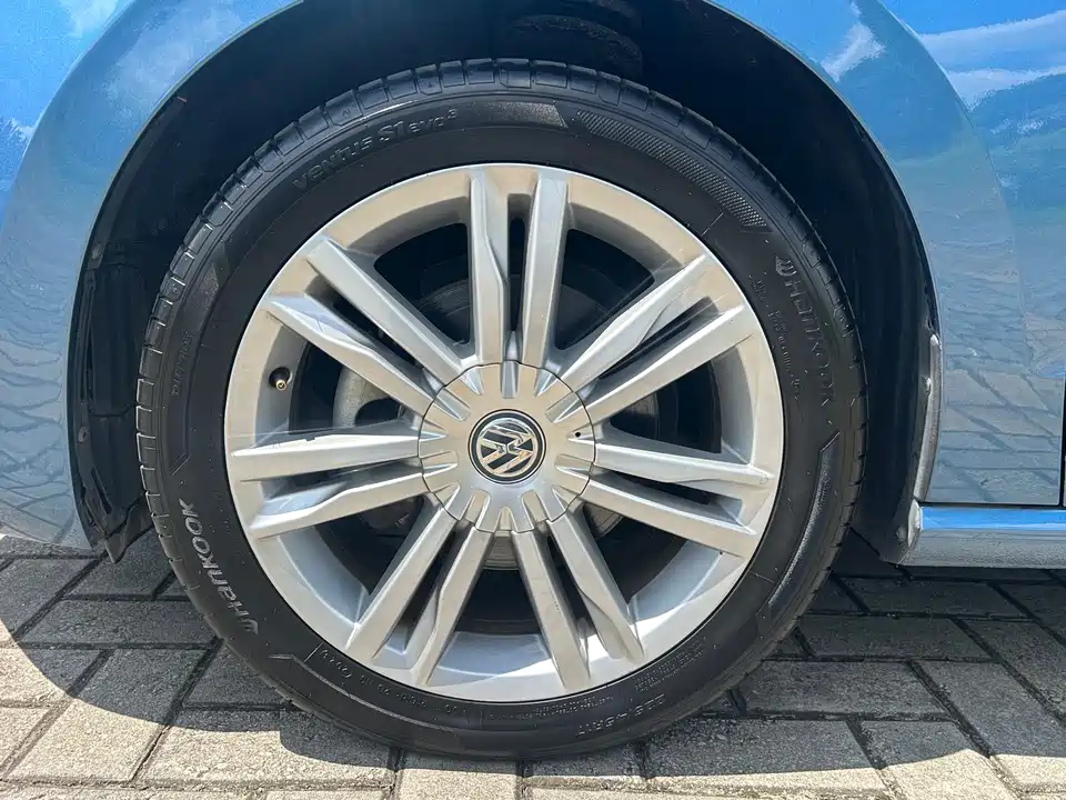 Volkswagen Golf*Jiayu