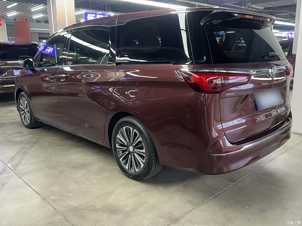 Buick GL8, 2022 8