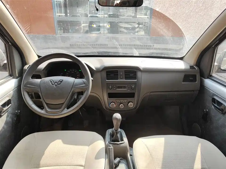 Wuling Wuling Rongguang S