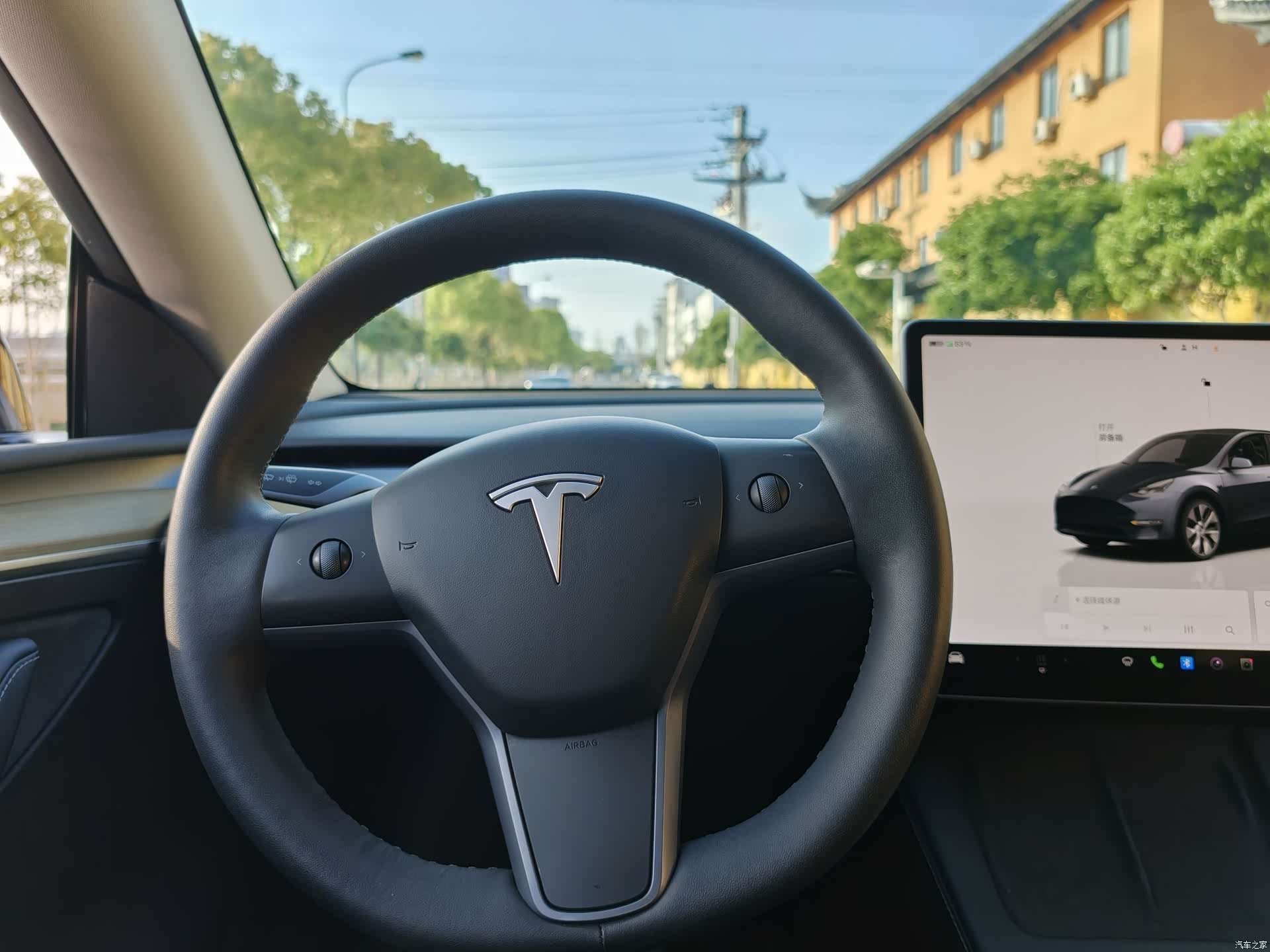Tesla Model Y, 2023 11