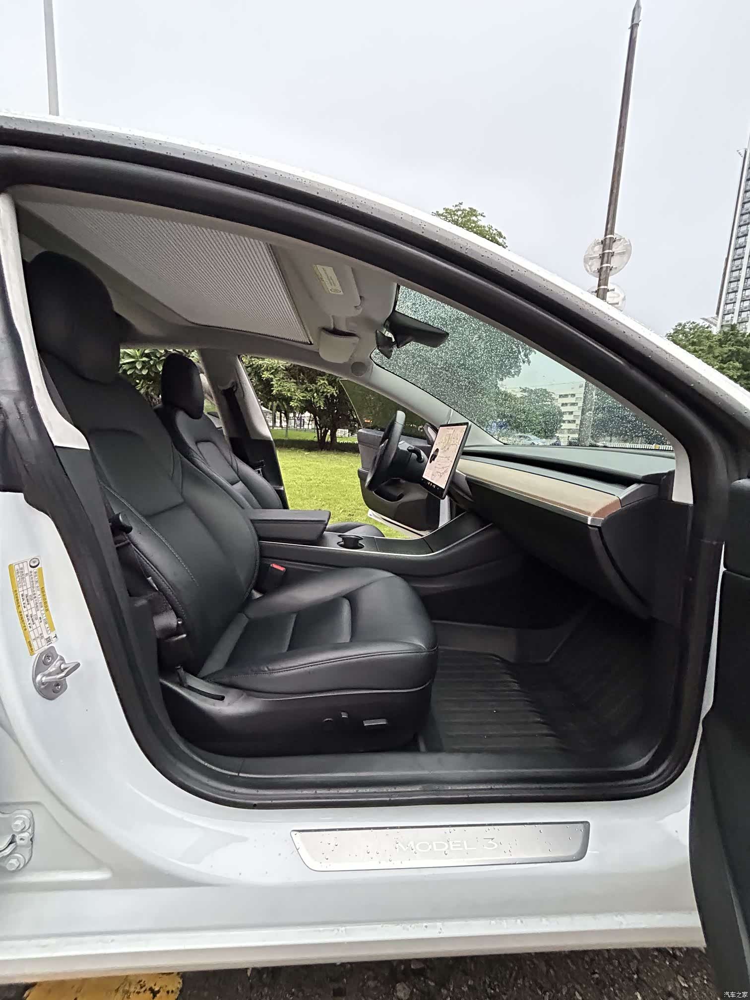Tesla Model 3, 2020 10