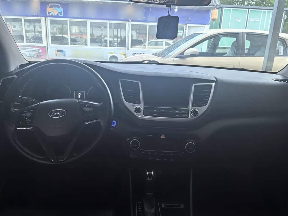 Hyundai Tucson Hyundai Tucson
