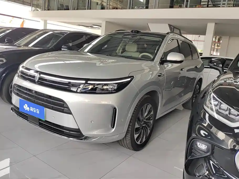 AITO Ask the world M7