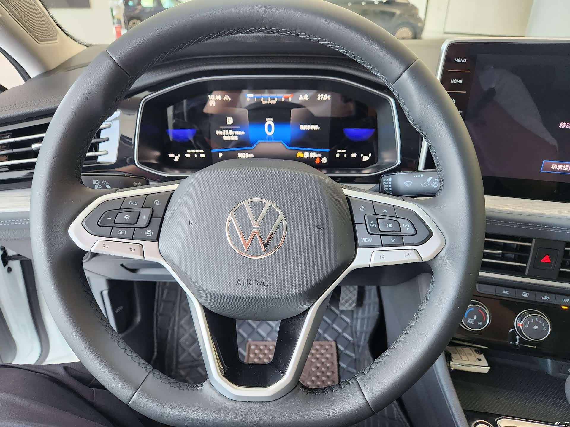 Volkswagen Sagitar, 2026 все фото