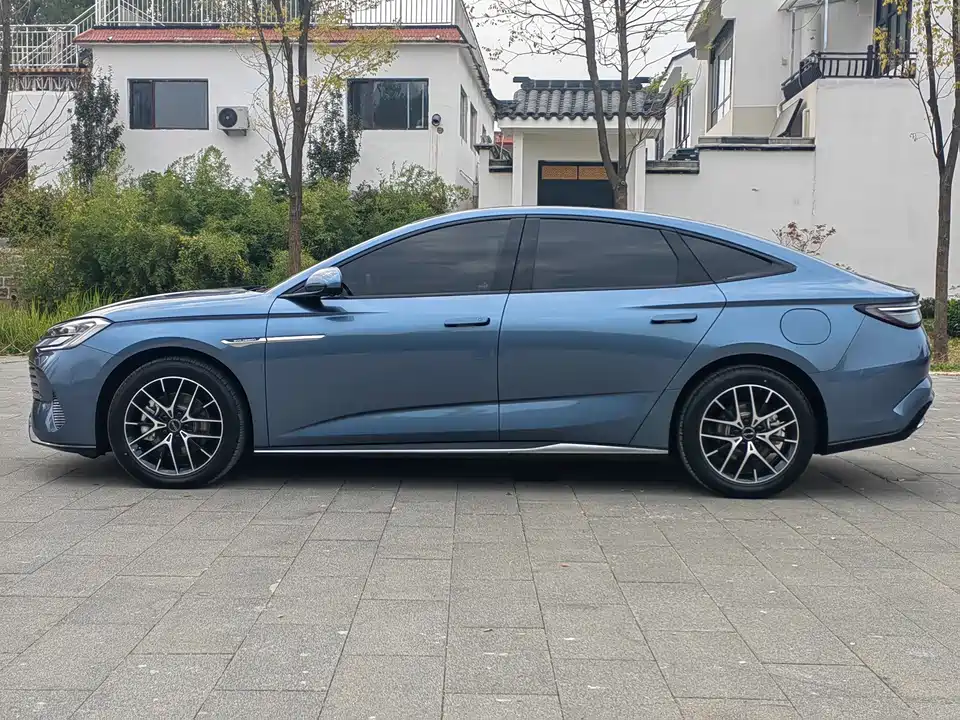 BYD Seal 07 DM-i