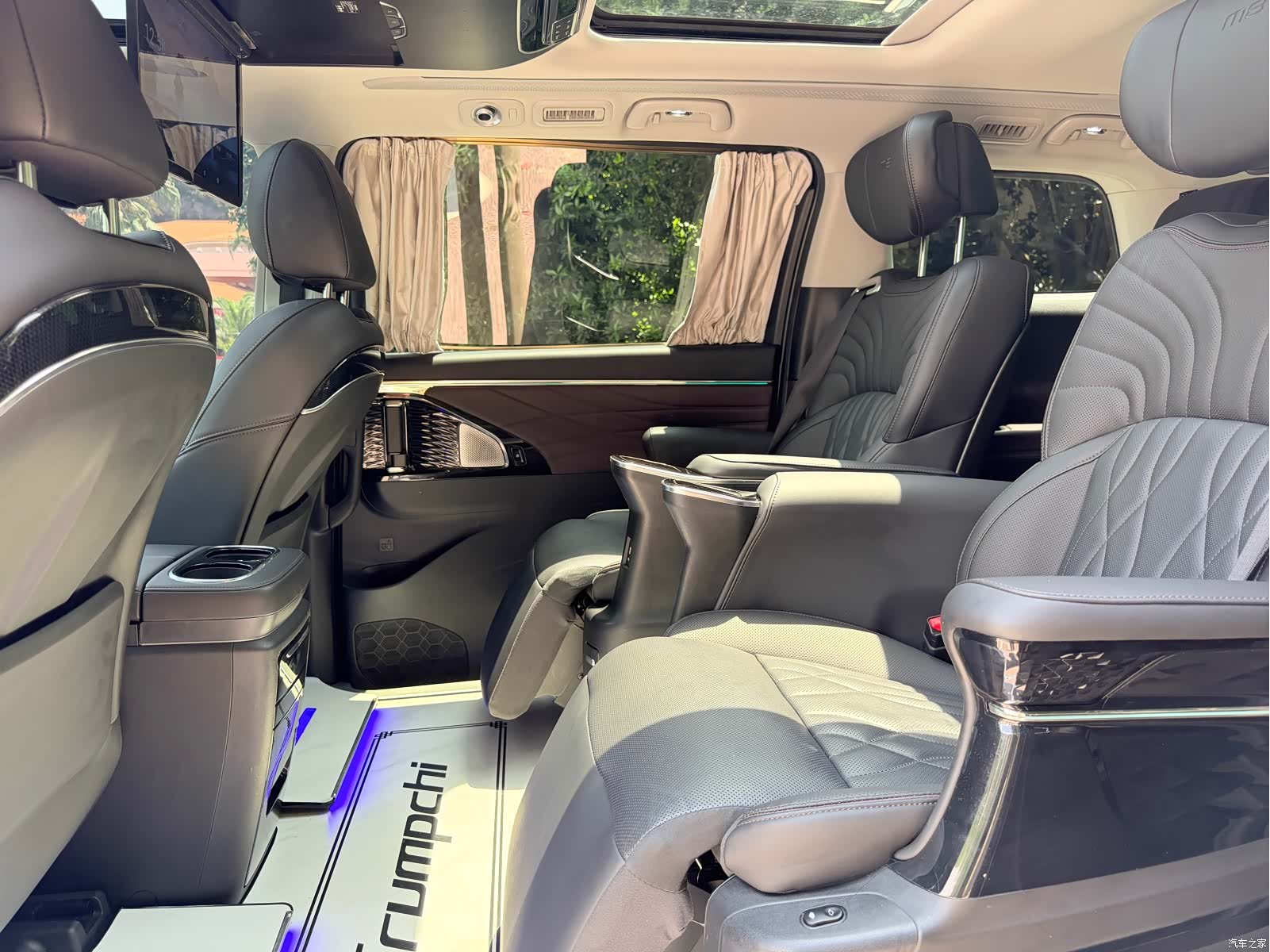 Trumpchi M8, 2024 8