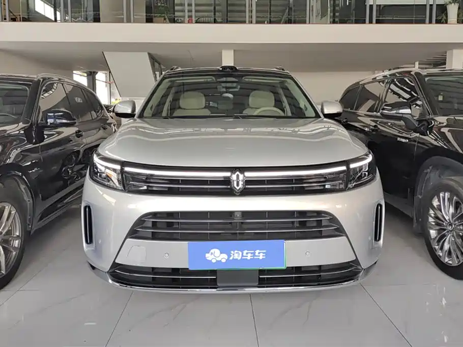 AITO Ask the world M7