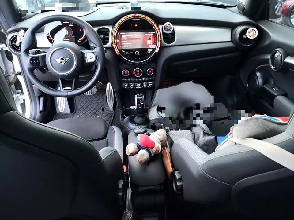MINI JCW