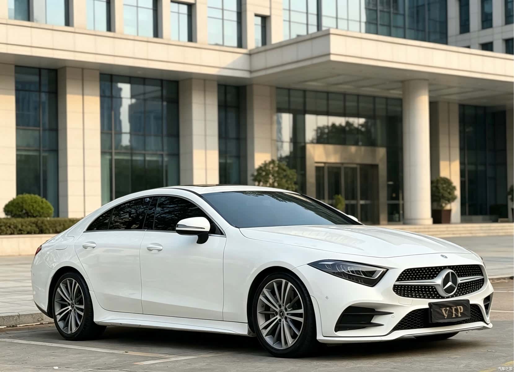 Mercedes-Benz CLS, 2020 3