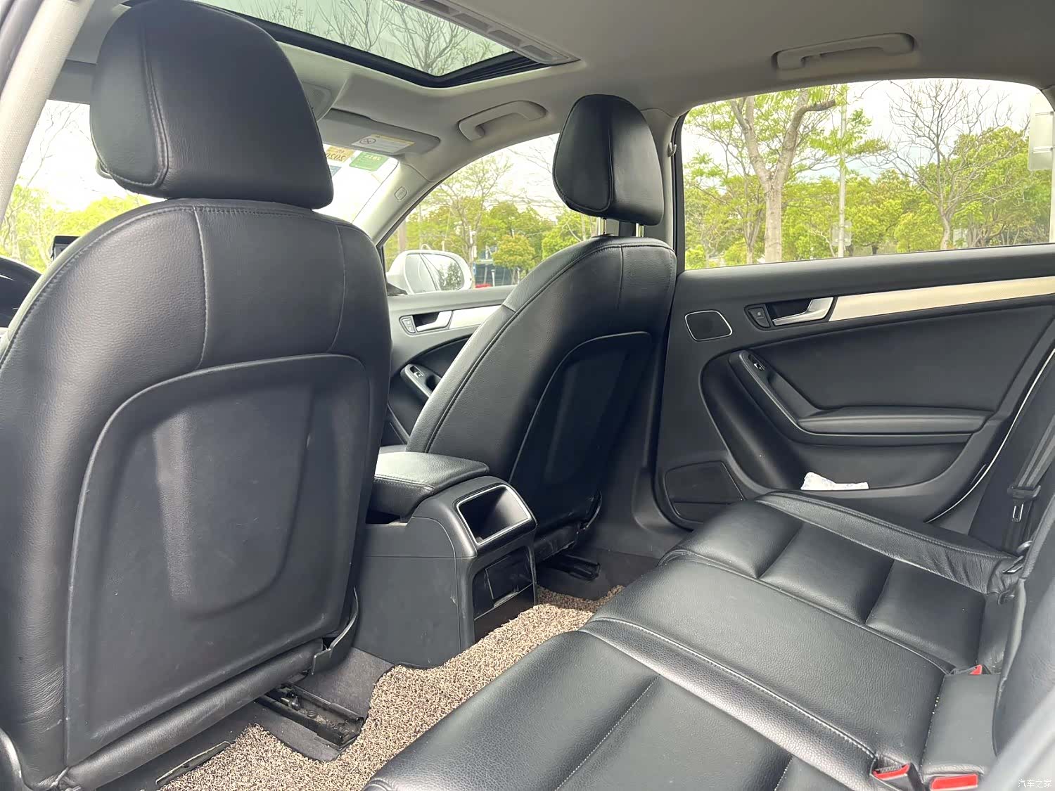 Audi A4L, 2016 все фото
