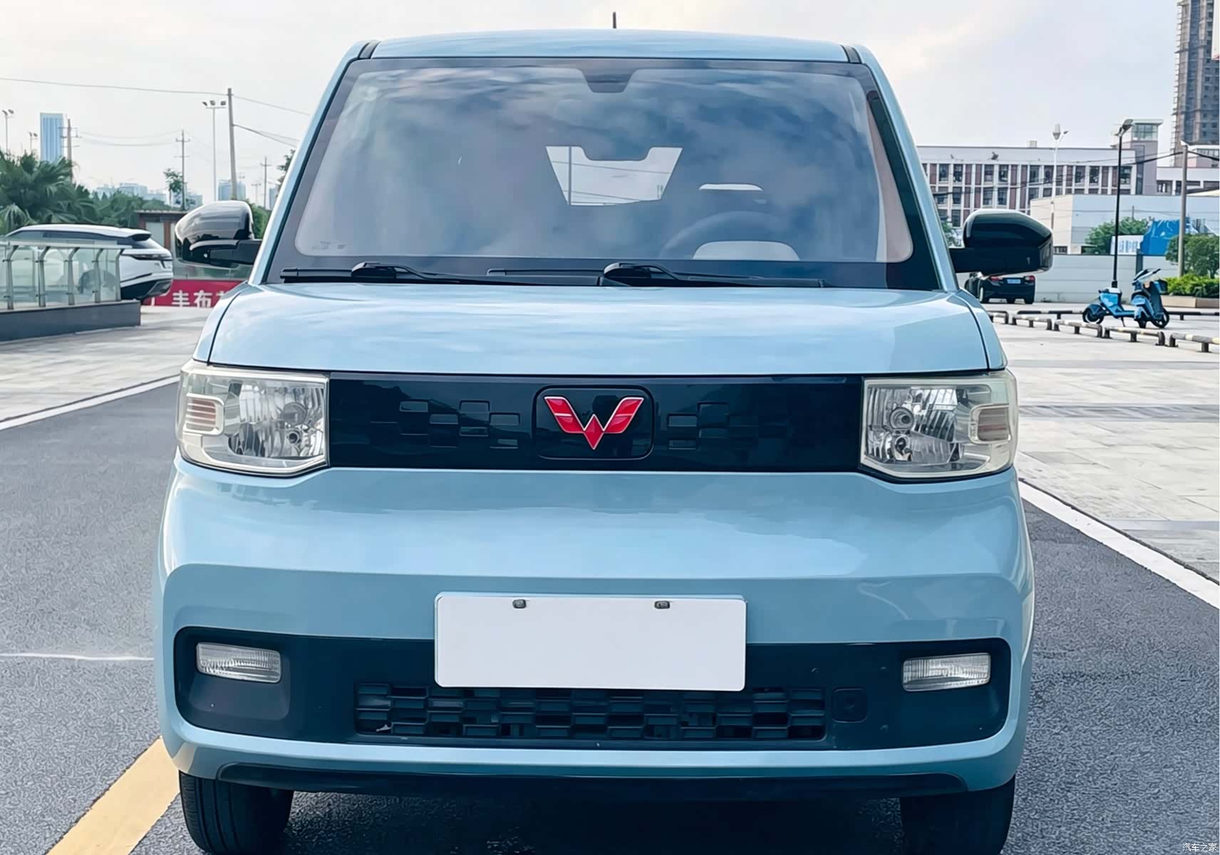 Wuling MINIEV, 2020 2