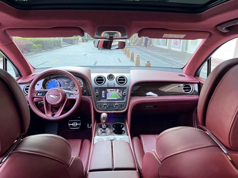 Bentley Tim Yue Bentley Tim Yue