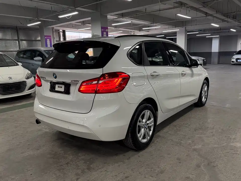 BMW 2 series station wagon