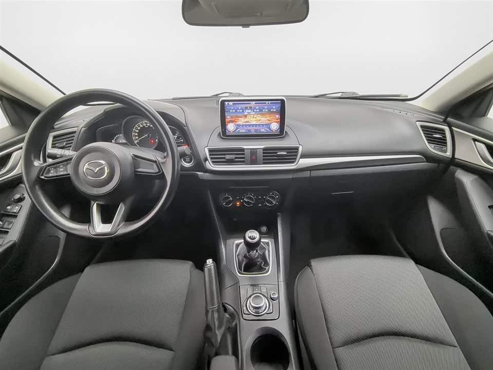 Mazda 3 Angkesaila