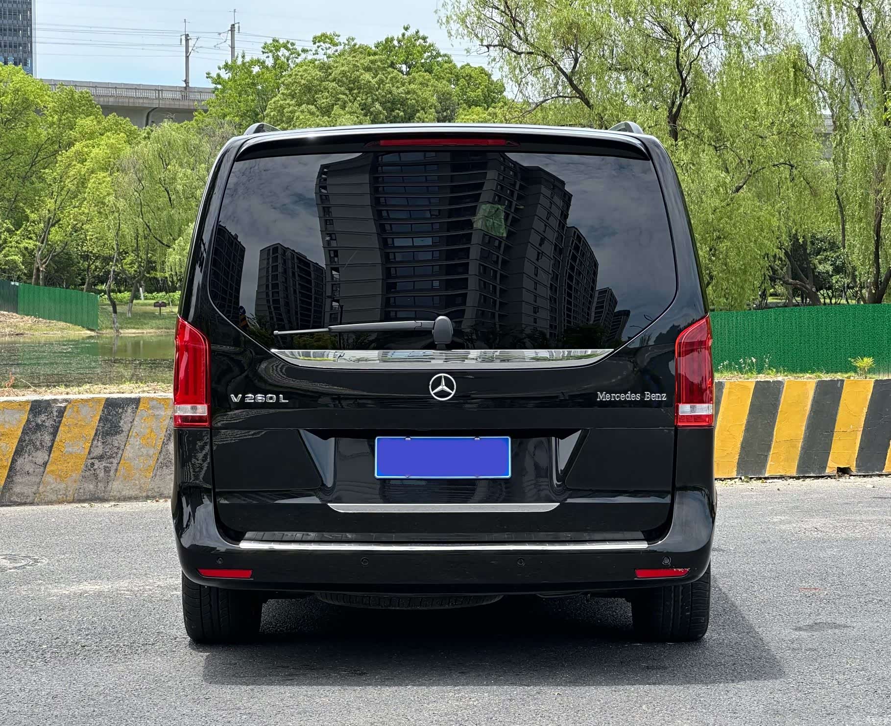 Mercedes-Benz V-Class, 2019 6