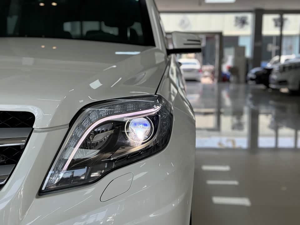 Mercedes-Benz GLK class