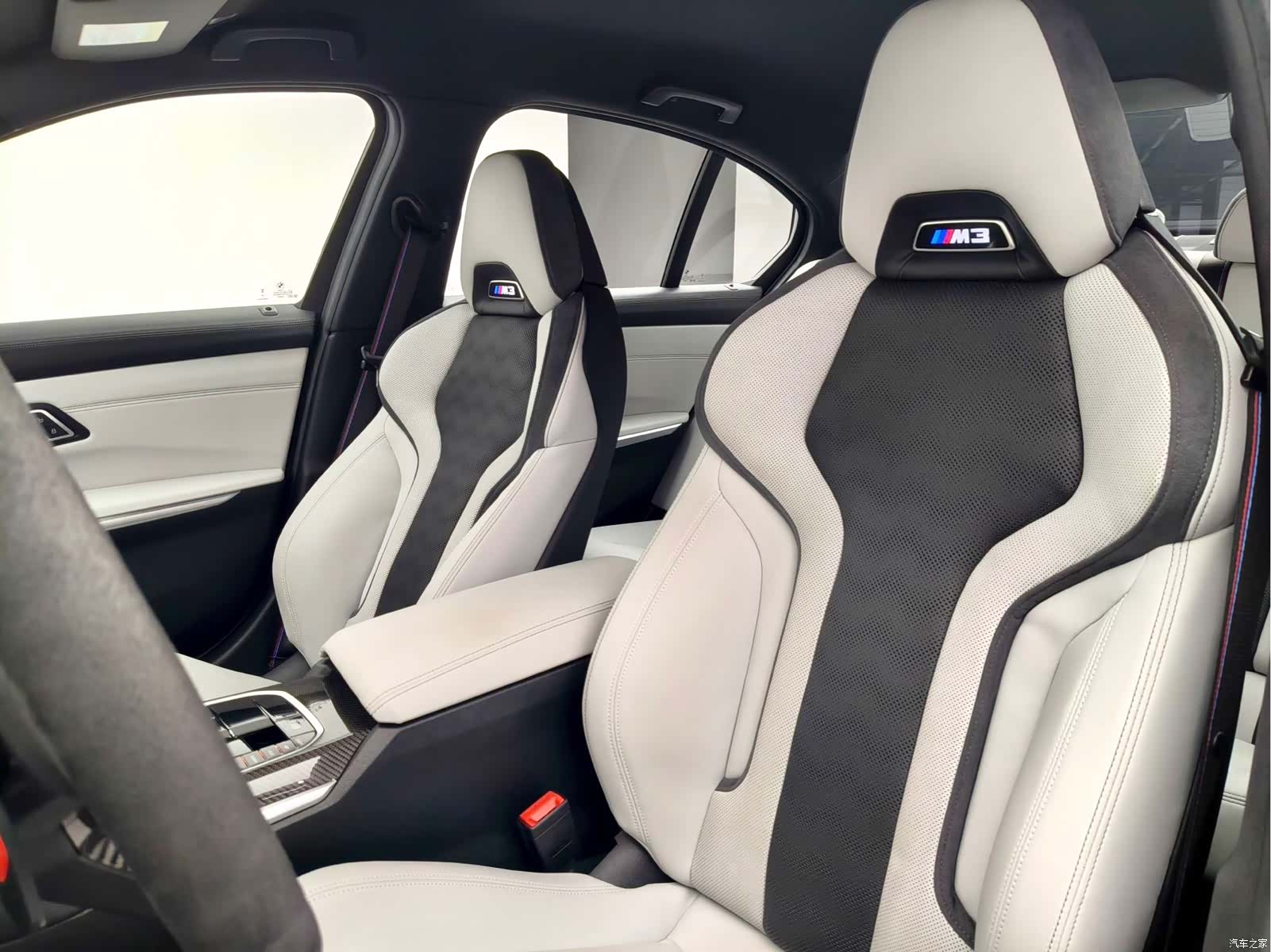 BMW M3, 2026 8