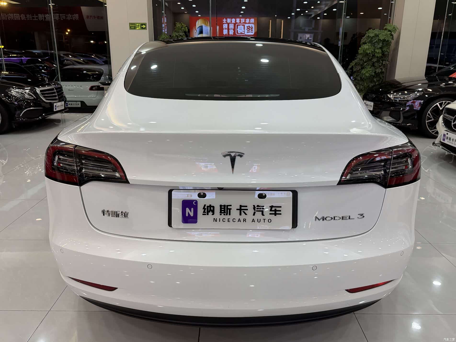 Tesla Model 3, 2021 все фото