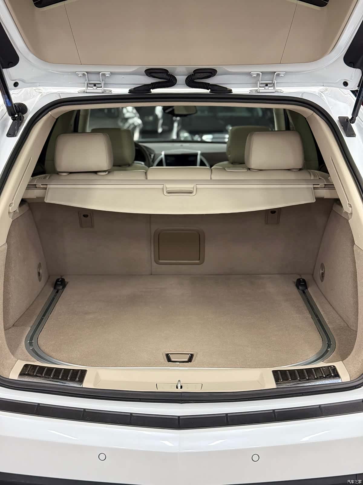 Cadillac SRX, 2015 17