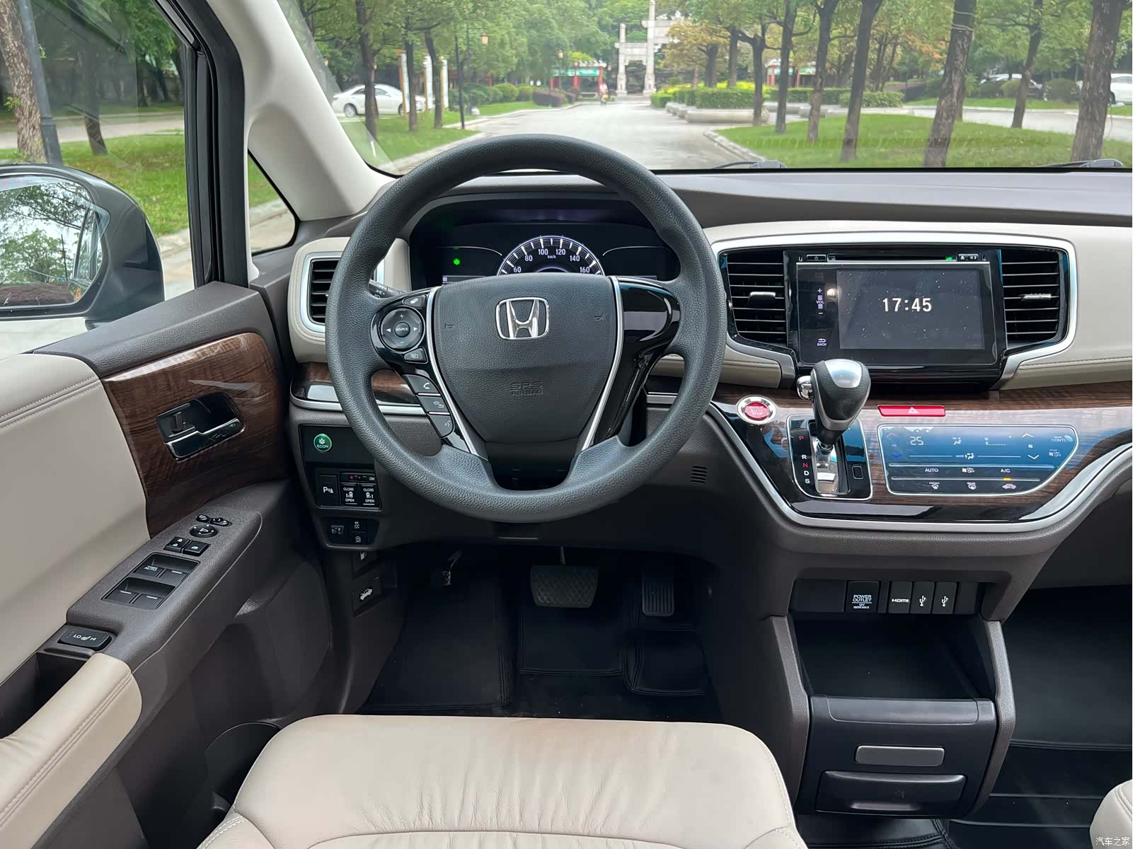 Honda Odyssey, 2016 14
