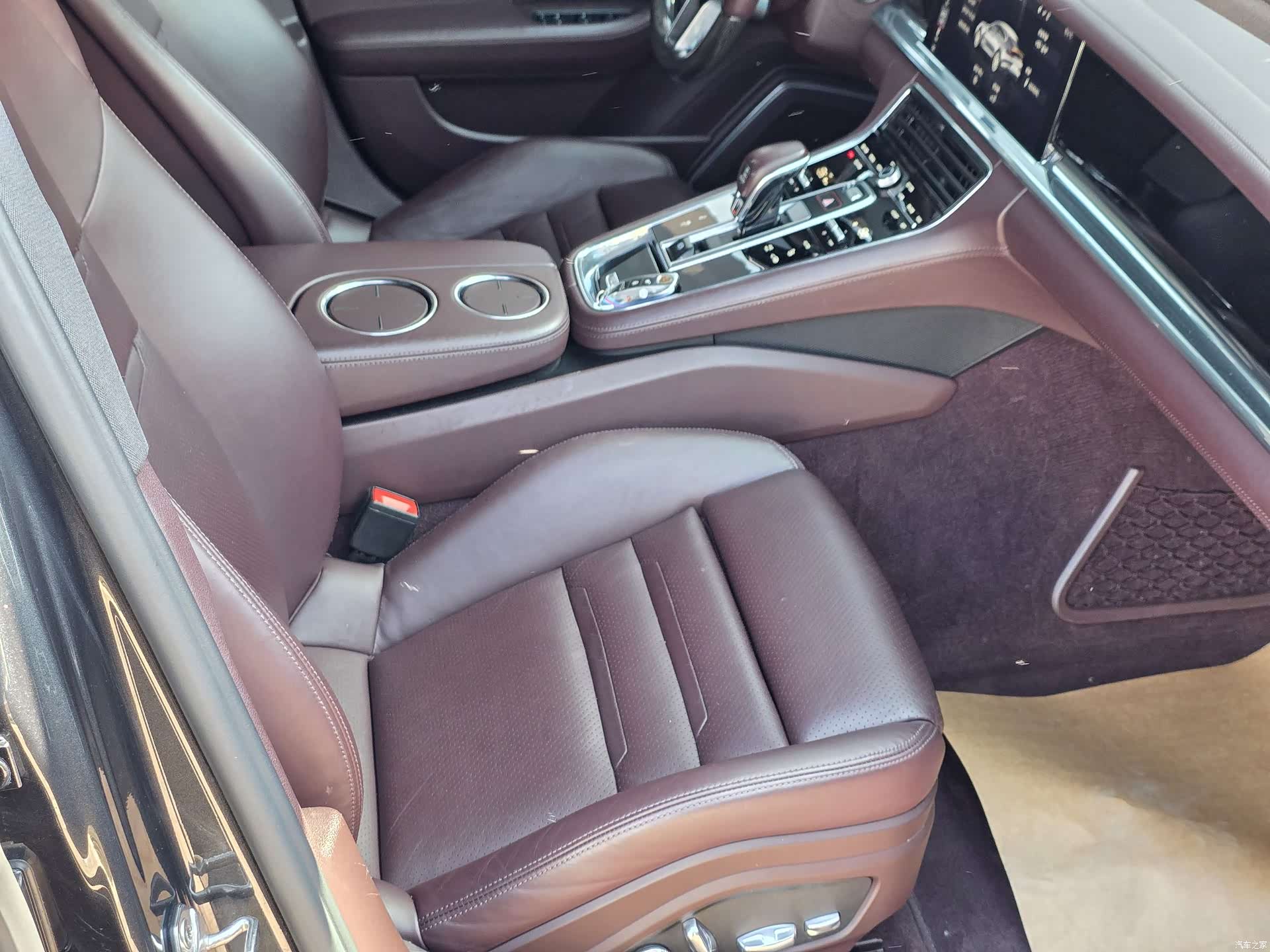 Porsche Panamera, 2018 19