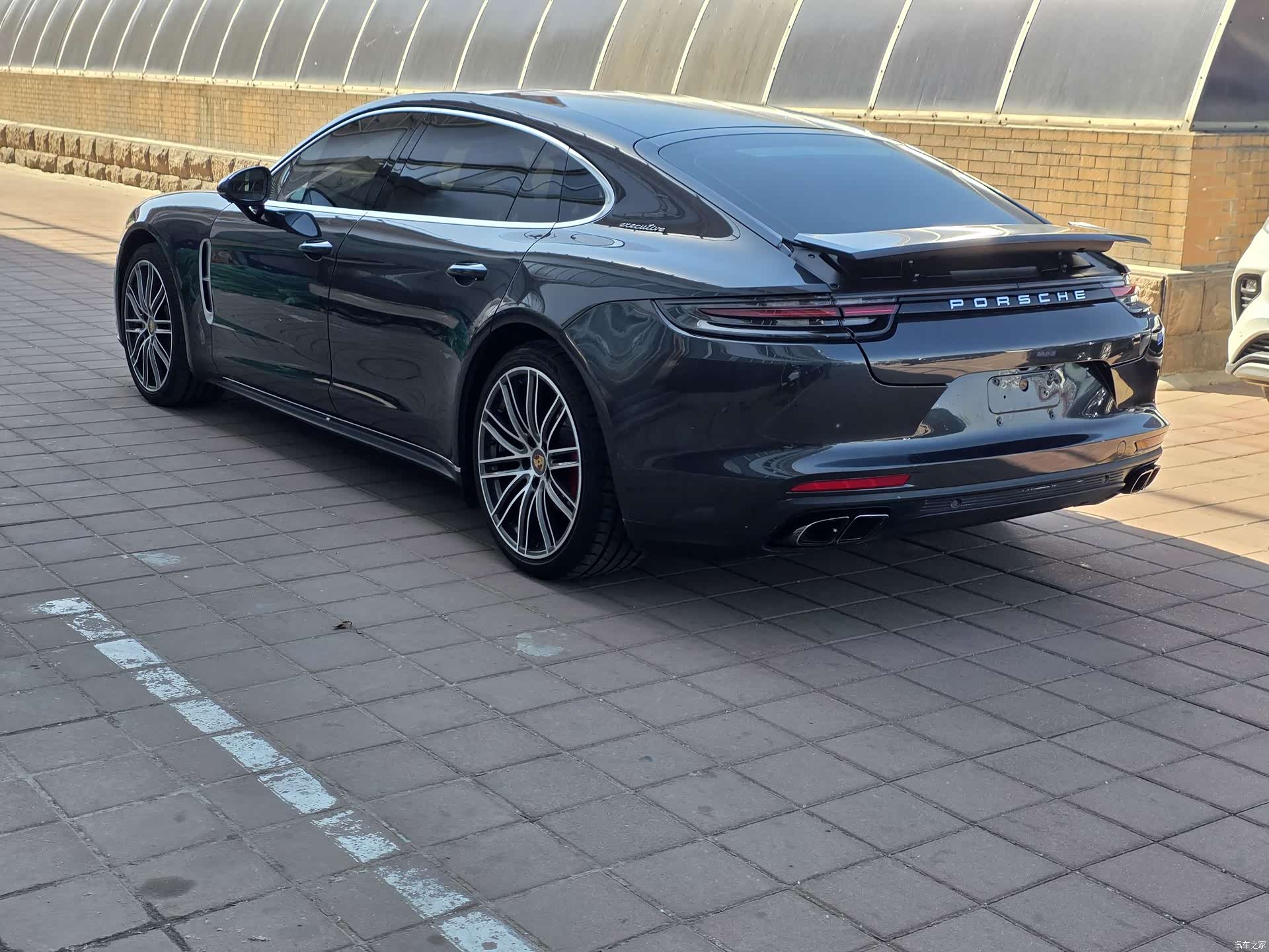 Porsche Panamera, 2018 4