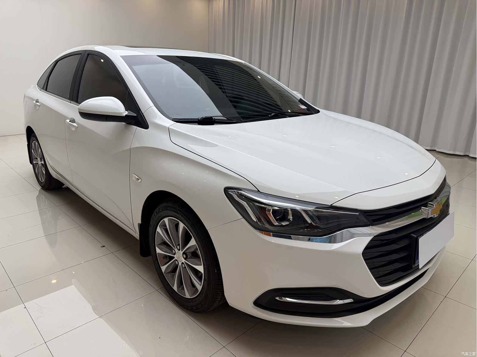 Chevrolet 320, 2022 3