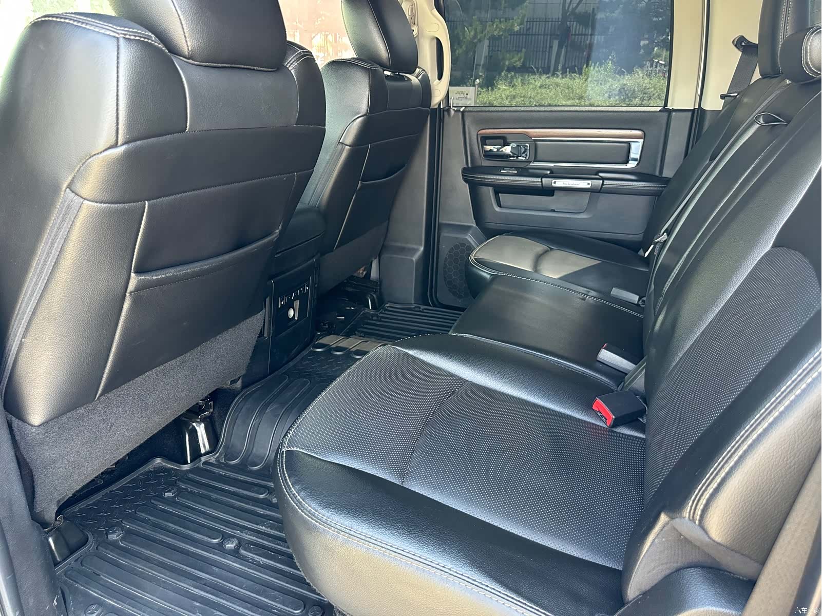 RAM Trucks, 2015 14
