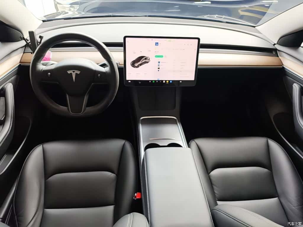 Tesla Model 3, 2021 10